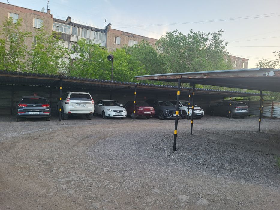 Продается автостоянка