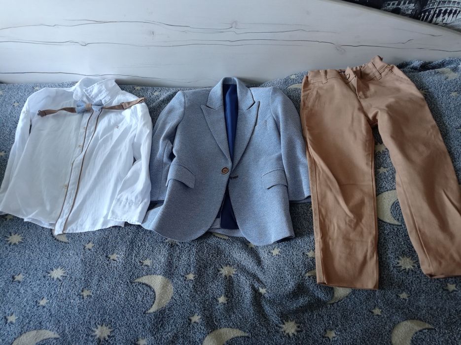 Продам костюм на мальчика