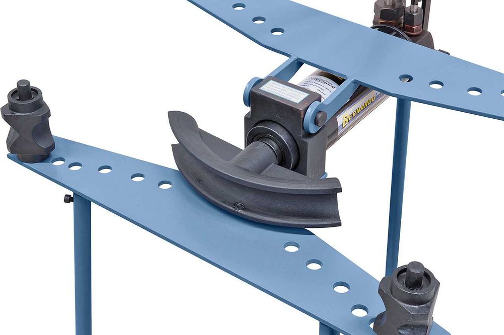 Masina hidraulica de indoit tevi Bernardo HRB 20 S