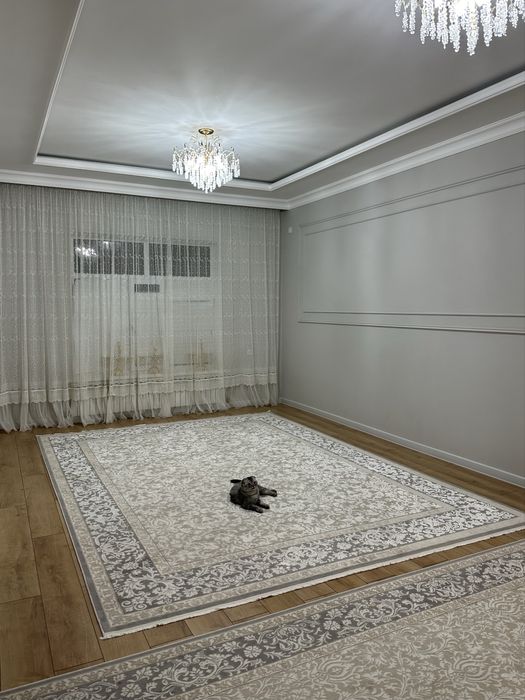 Продается дом . Адрес : САЯХАТ 31/6