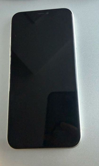 vand iPhone 11 128gb