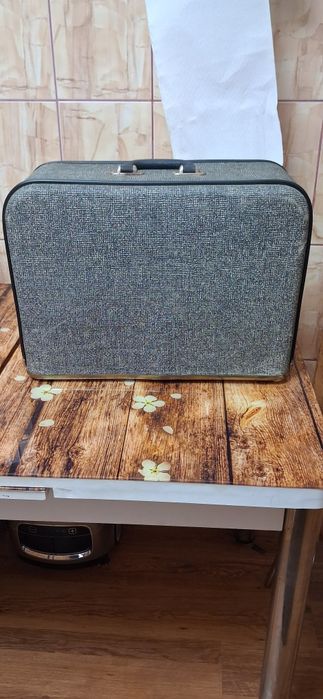 Masina de cusut privileag