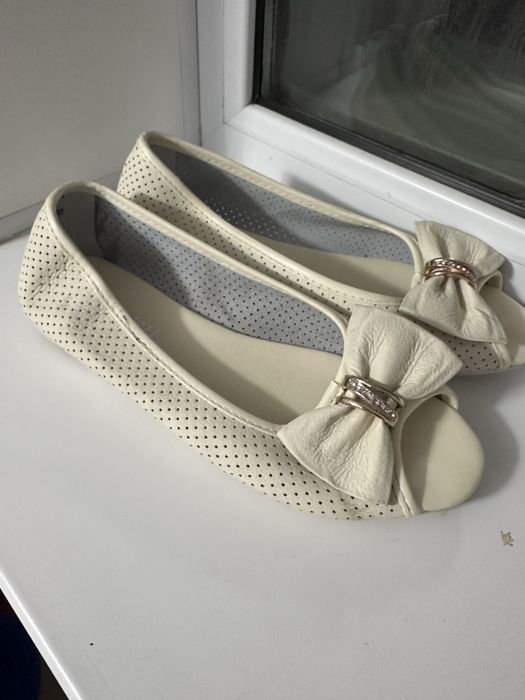 Продам Балетки летние новые