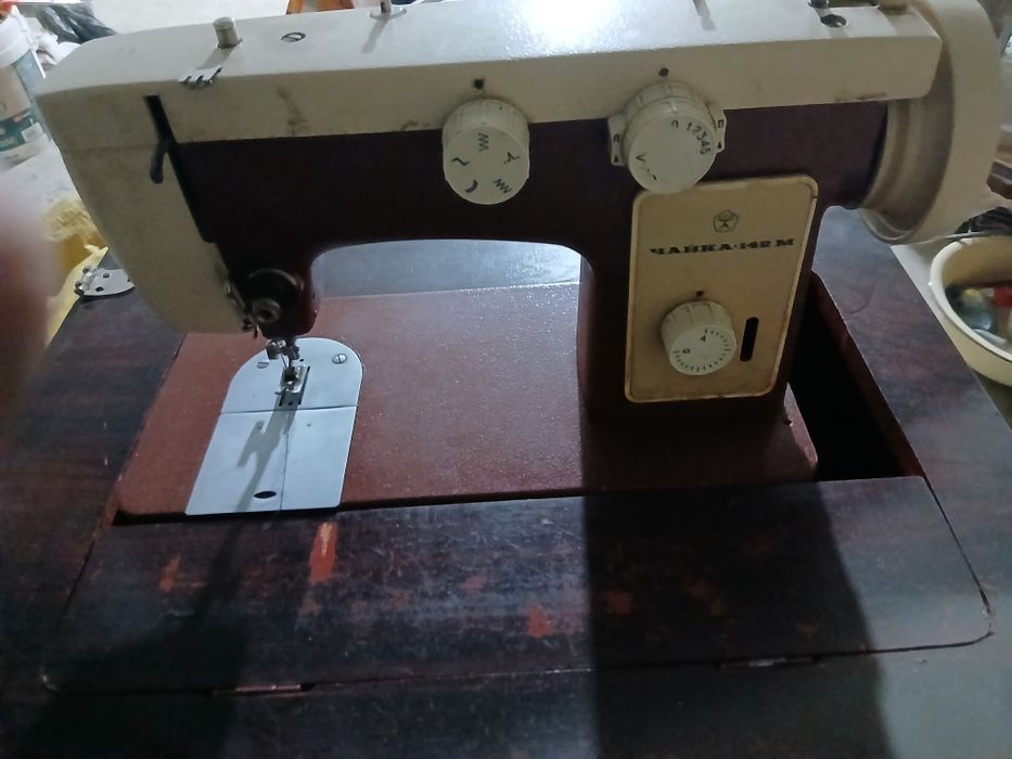 Тикув машинкаси сотилади