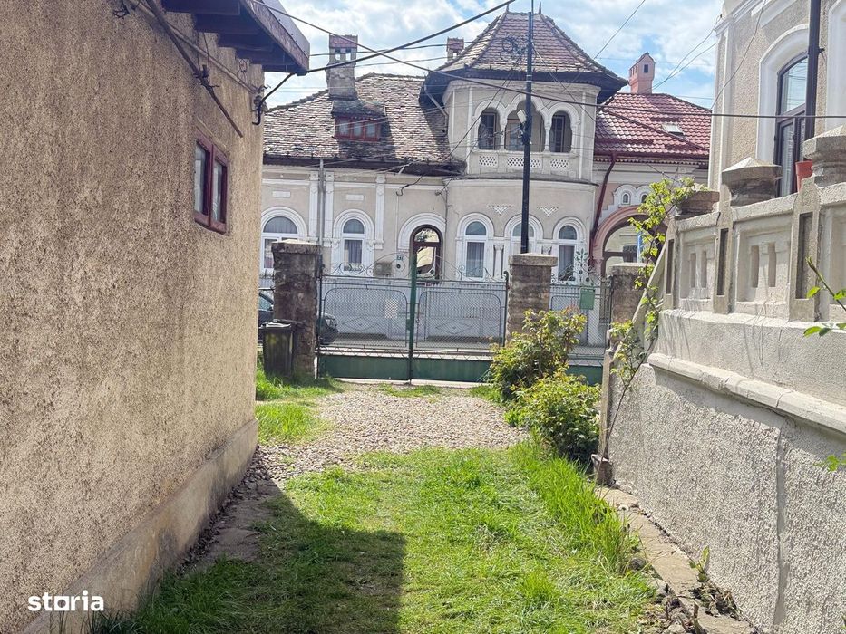 Inchiriere casa 4 camere, mobilata, Targoviste, zona Turnul Chindiei