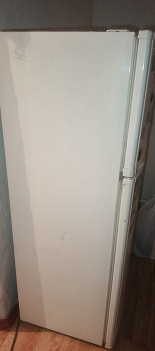 Продается Холодильник LG