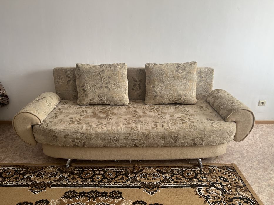 Продаю диван б/у