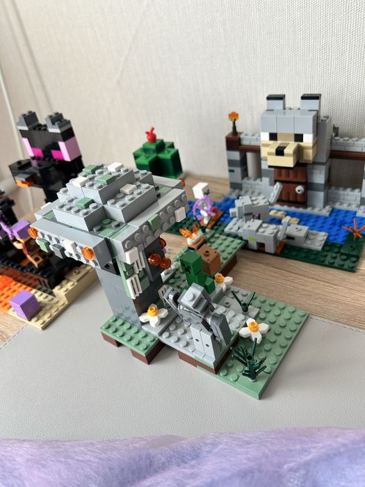 Продам Lego майнкрафт