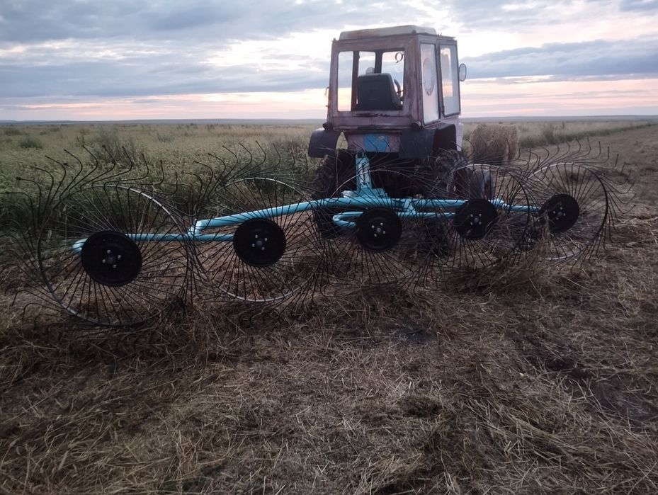 Продам трактор т 25