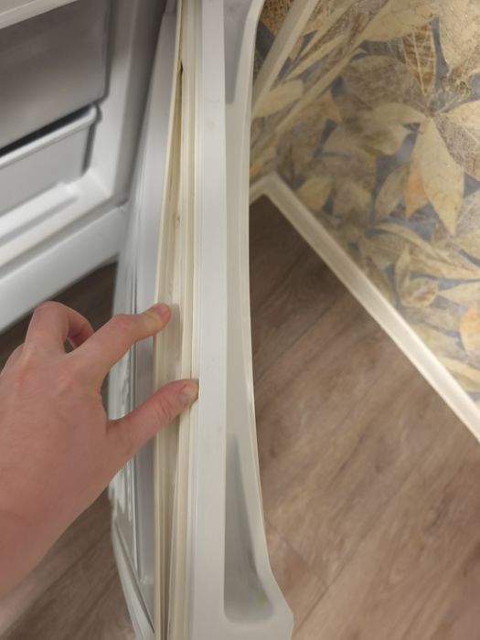 Продается холодильник