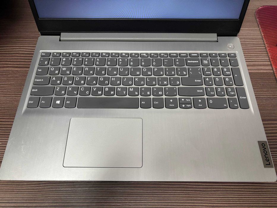 Lenovo IdeaPad 3 15IIL05