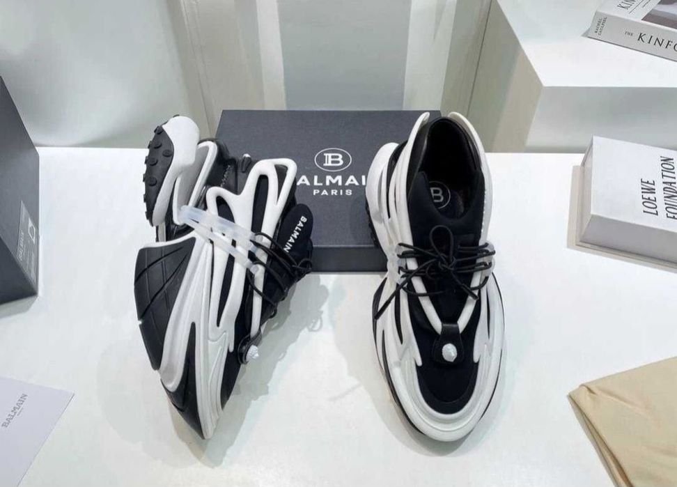 Balmain unicorn oferta