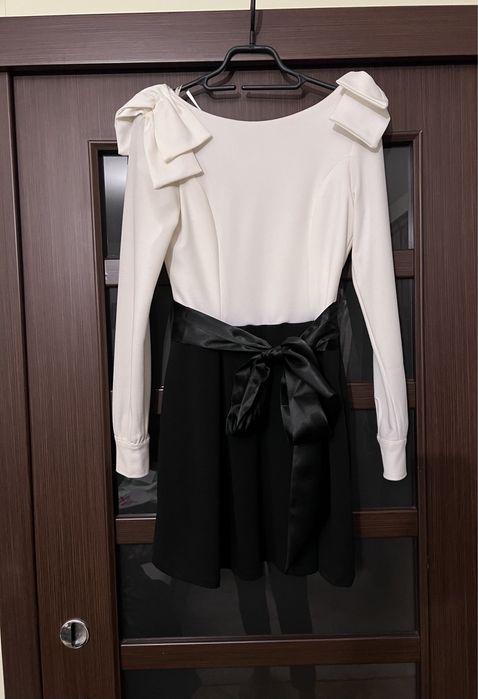 Rochie, fusta, salopeta
