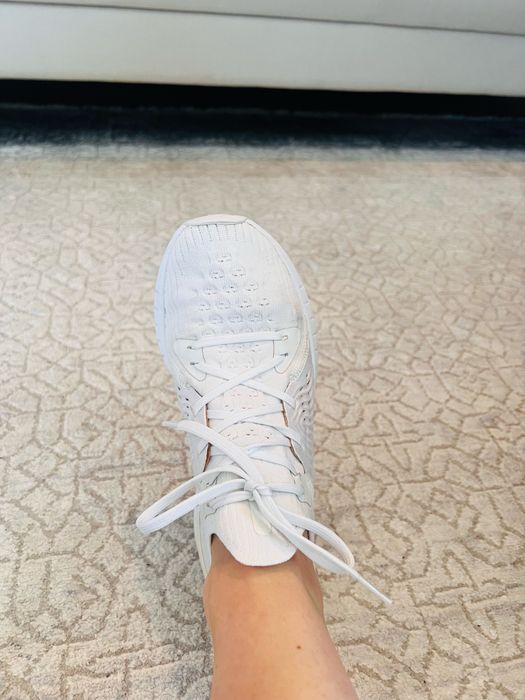 Trainers Under Armour