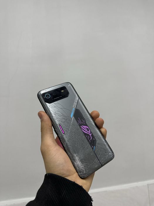 Asus Rog phone 6
