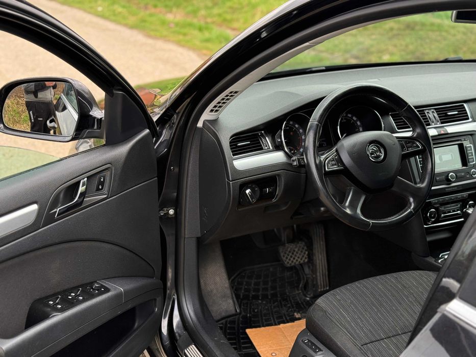 SKODA Superb 2014 — imagine 5