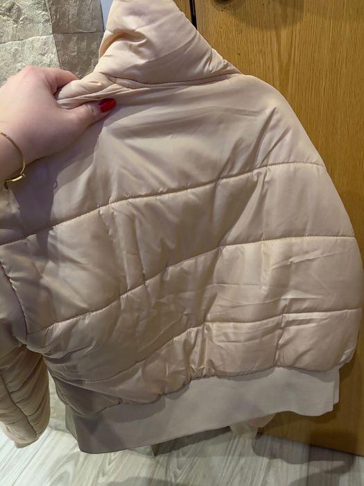 Дамско късо пролетно яке