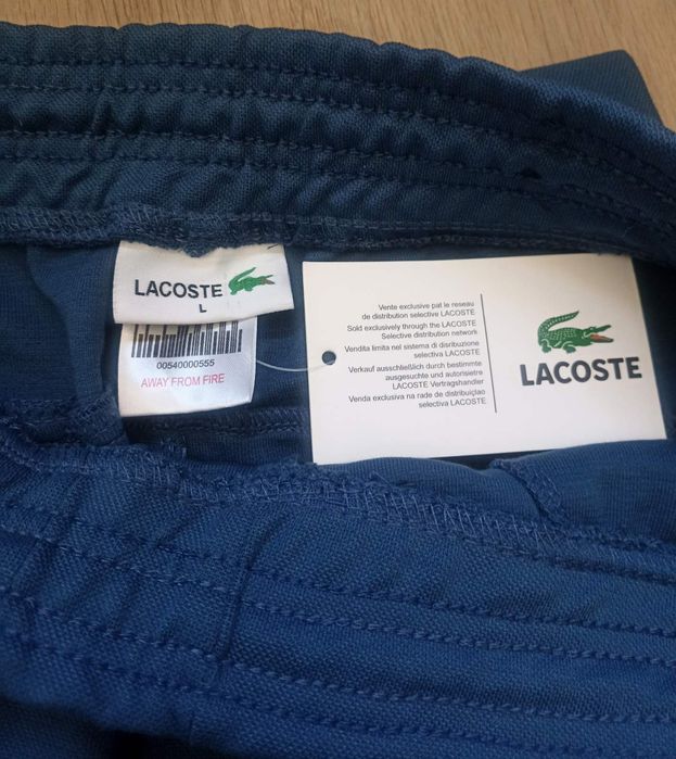 Мъжки спортни панталони Armani, Lacoste