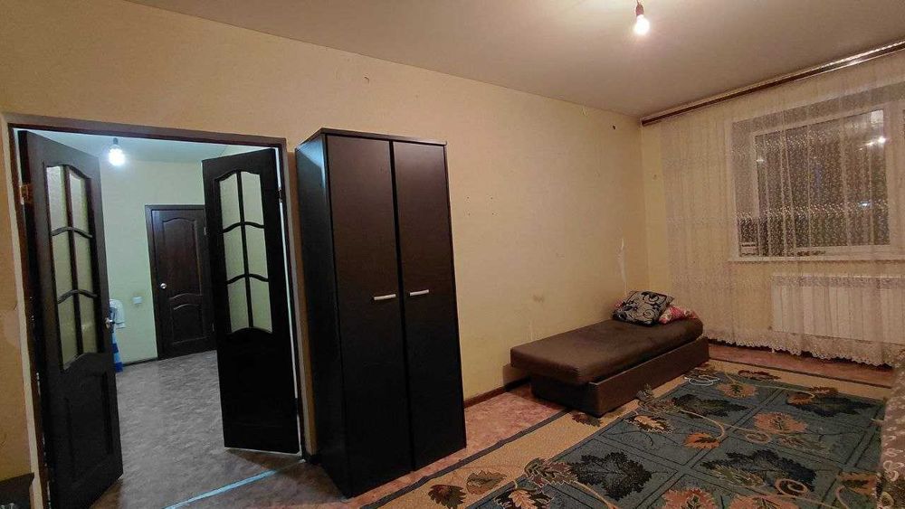 Продам 2 ком кв мкр АЭРОПОРТ