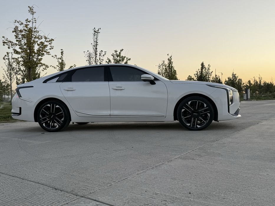 Срочно Продаётся Kia K8 Рестайлинг