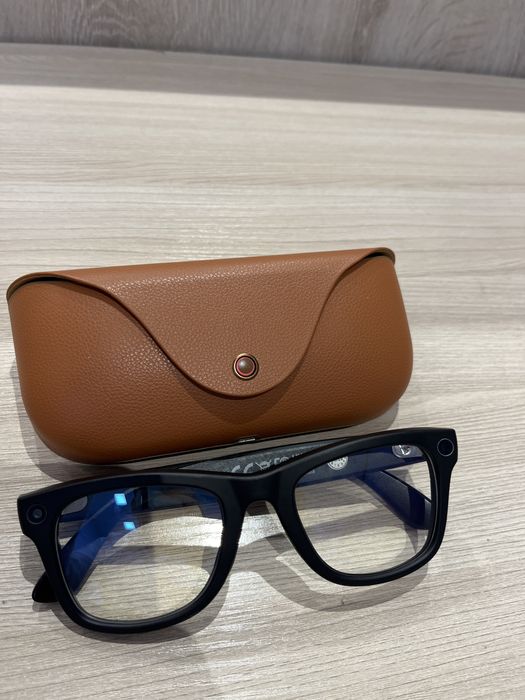 Продам rayban lux