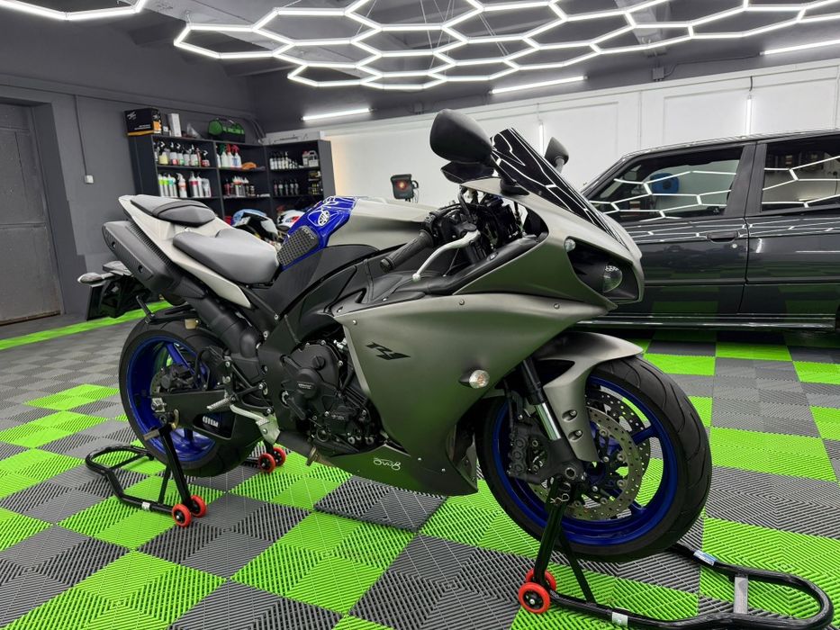 Yamaha R1 RN225 BigBang Timisoara • OLX.ro