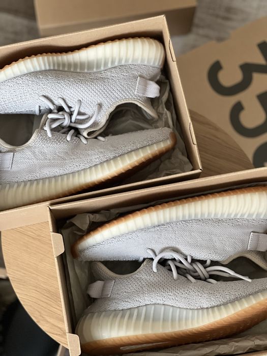 Yeezy Boost 350 V2 Sesame