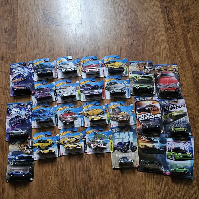 Колички Hot Wheels.