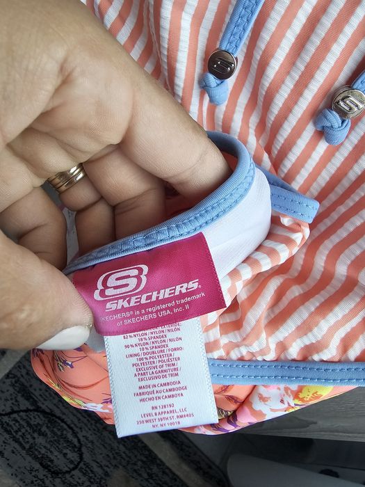 Costum de baie UPF50 fete 8 ani sketchers