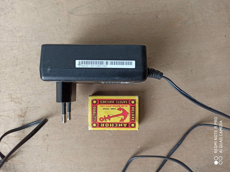 Блок питание 12V/1,5A