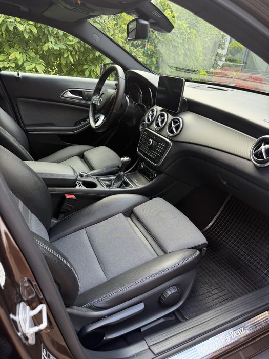 MERCEDES-BENZ GLA 2016 — imagine 16