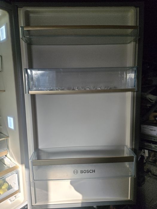 Продам холодильник BOSCH