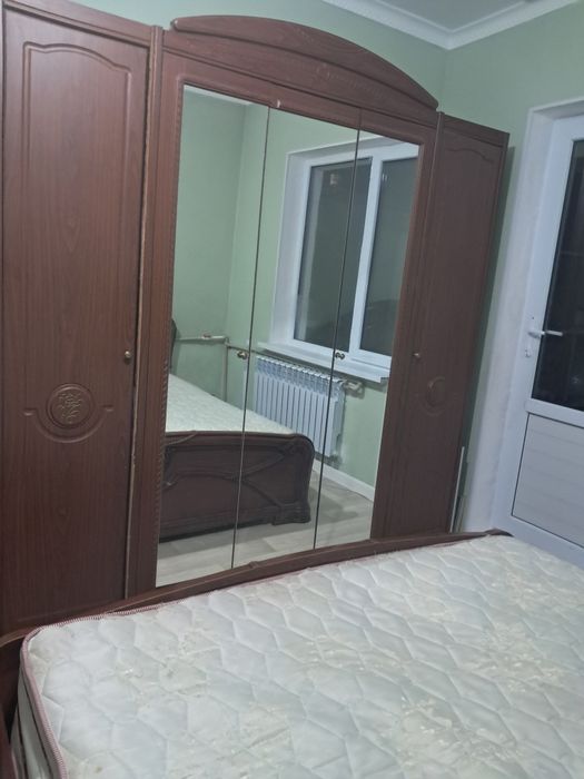Шифанер.5-ти дверный.качественн
