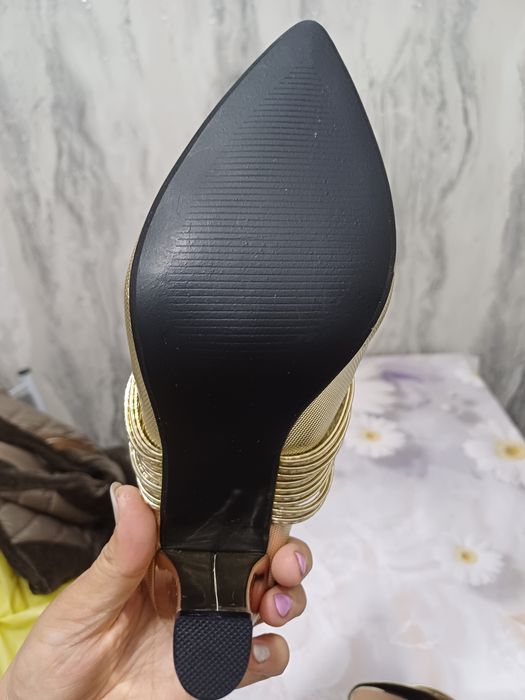 Продаётся новый туфельки