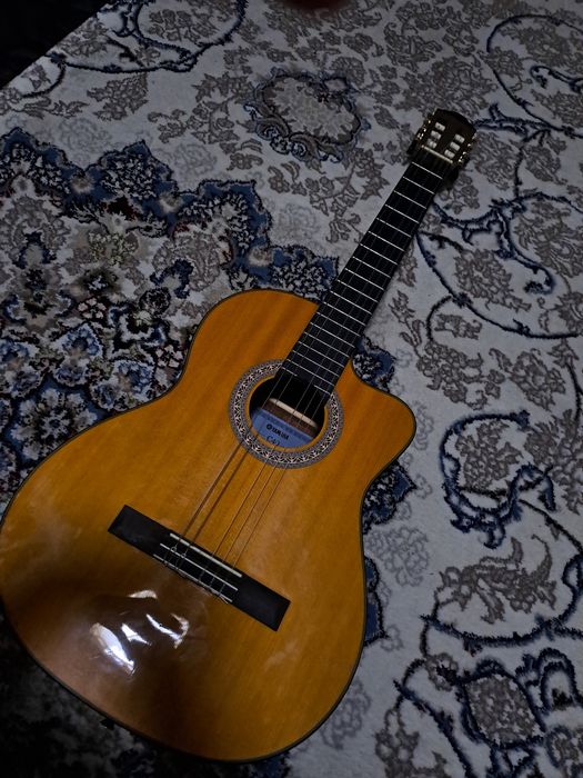 Yamaha C40 Classic Guitar