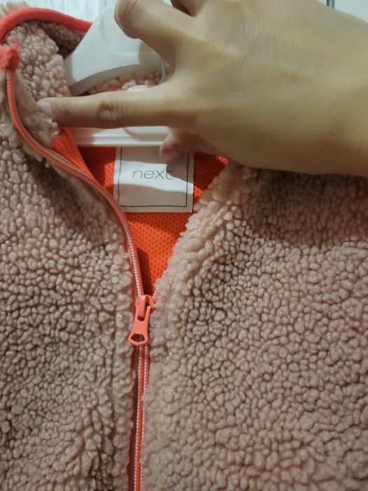 Платья брюки курточка