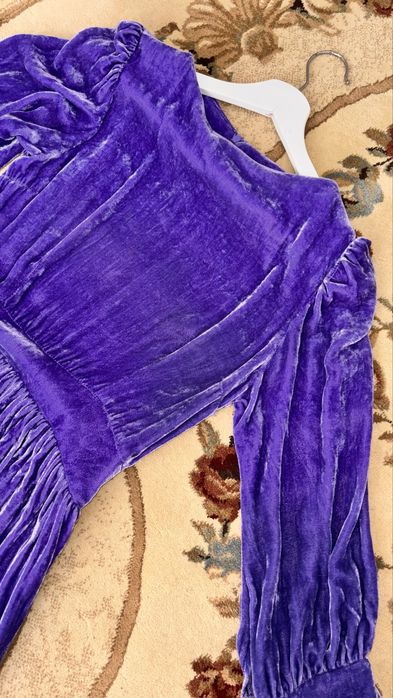 Велюровое платье