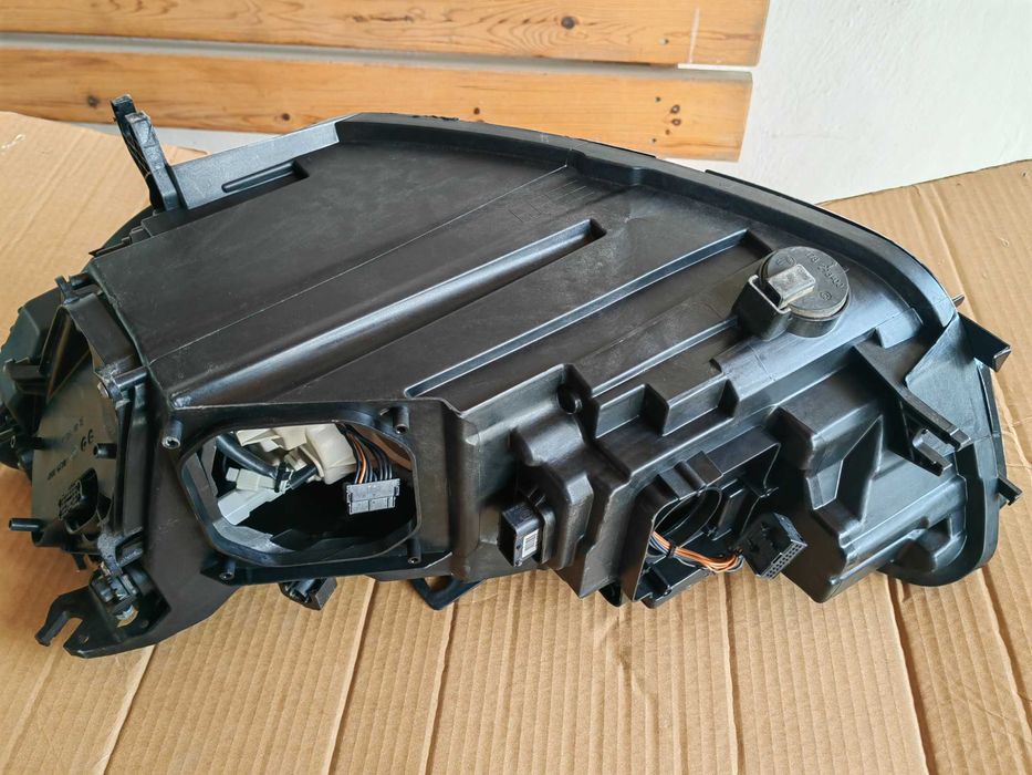 Фар Audi A6 C7 FULL LED десен / Фар Ауди А6 Ц7 LED Оригинален