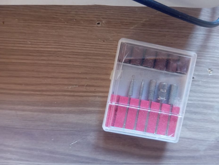 Машинка для маникюра