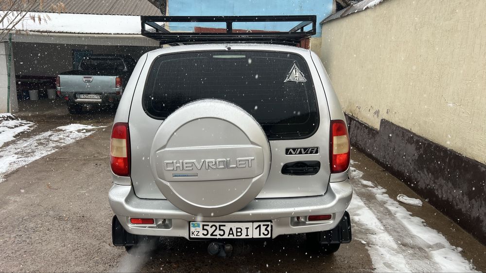 Нива шевролет 2006 ж.