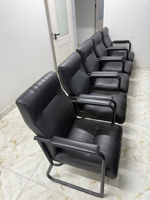 Кресло сотилади - Продаются кресла