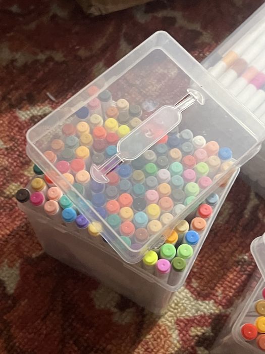 Набор фломастеров