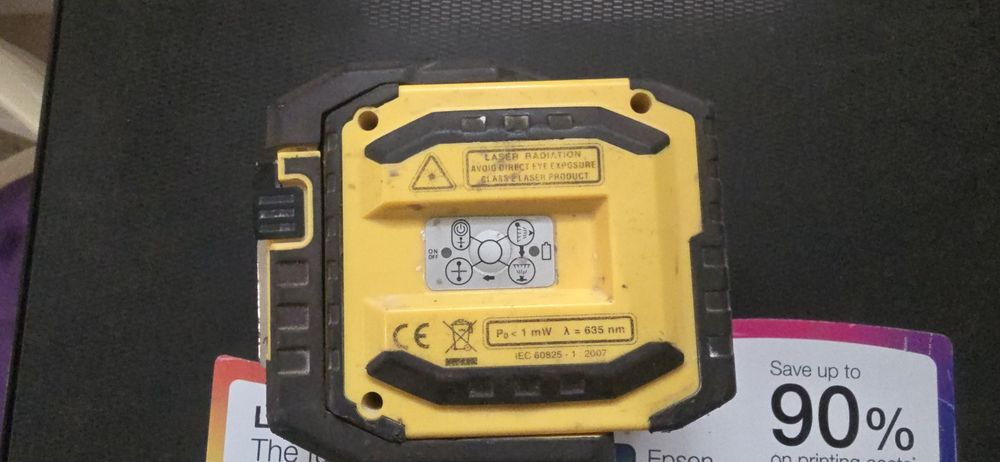 Nivela laser Stabila lax300