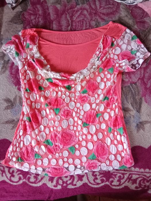 Tricouri elegante de vara cu maneca scurta