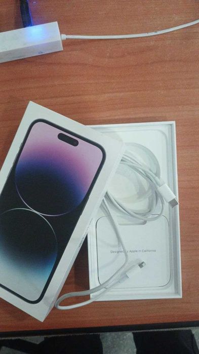 Продаю iPhone 14 Pro Max, память 128 GB.