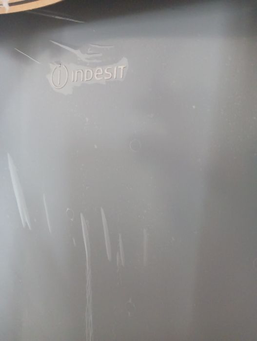 Индезит новый в упаковке