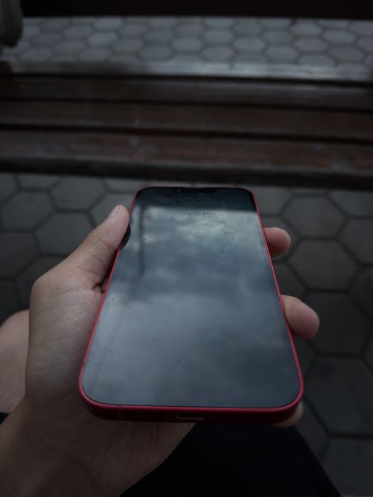 Iphone 13 RED 128 gb