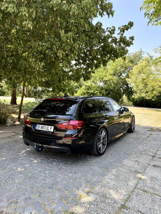 BMW SERIA 5 F11 - M550 ( 3.0 - 381 cp ) 2015 LCI