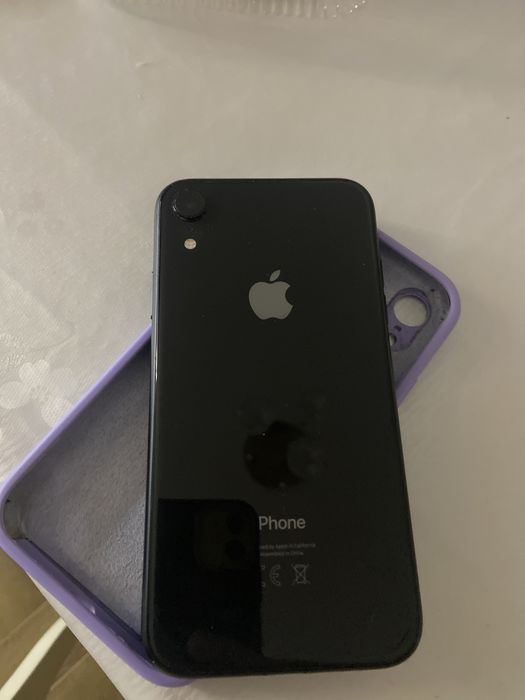 Продам IPhon XR в отличном состоянии