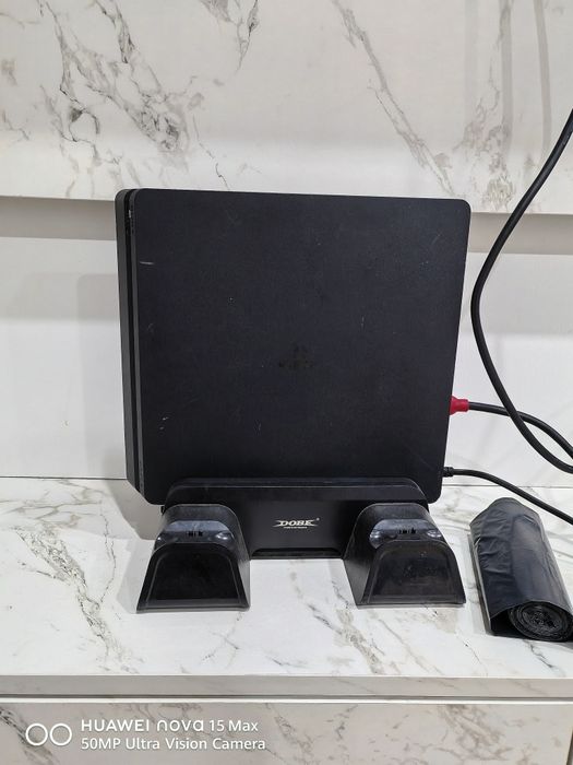 Пс4 слим 2 джостиками игры устоновленные